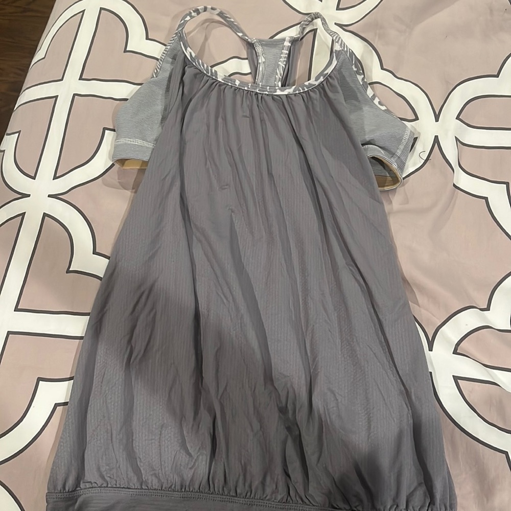 Lululemon tank with bra attached. Grey. Size 8 i think! Love this top.